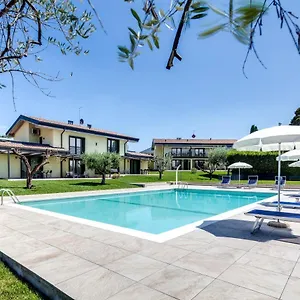 appartamenti-puccini-bardolino.hotelinveneto.com/